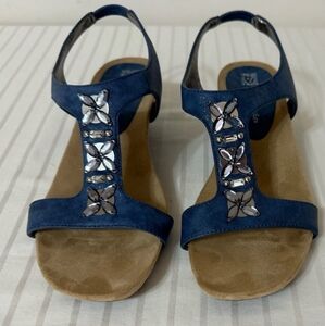 Anne Klein Blue Embellished Women's Sandals Open Toe Size 7.5